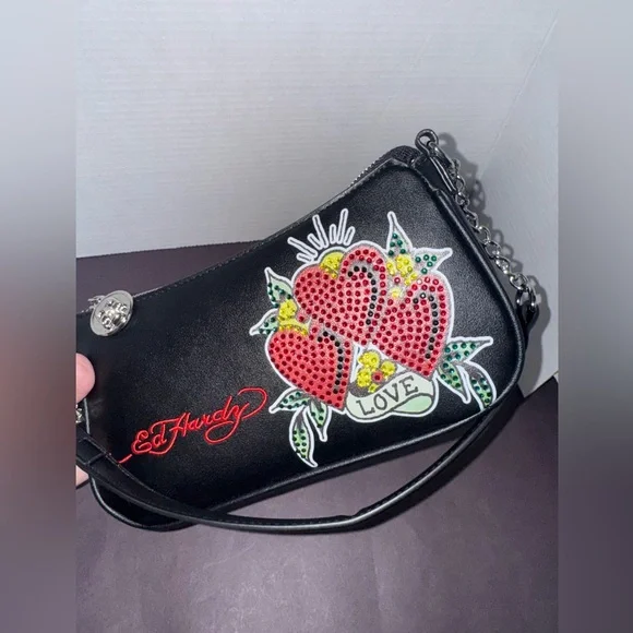 Ed Hardy Nova black crossbody bag with Red Hearts Design and embellishments BNWT - Picture 8 of 8